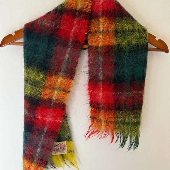 Plaid Wool Scarf - Picture 6 of 6